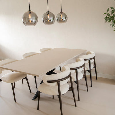 Wie stelle ich selbst einen Beton Cire Tisch her?
