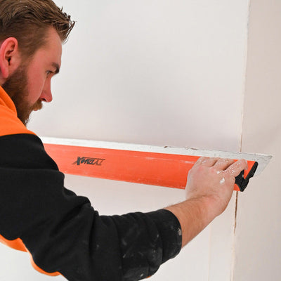 Wand selbst verputzen? Mach deine Wand in 10 einfachen Schritten glatt